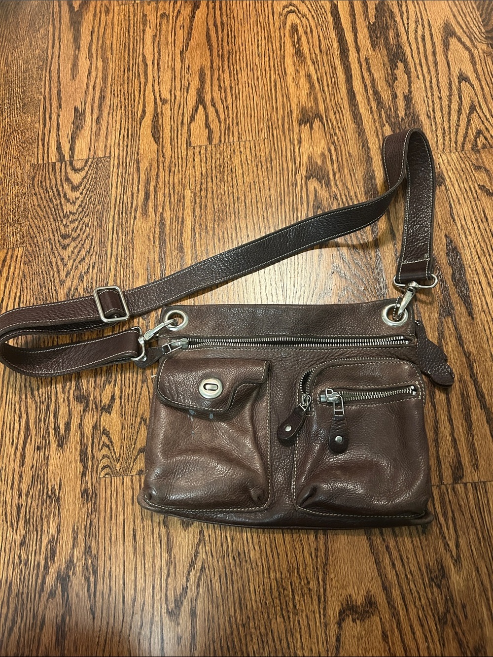 Roots purse brown